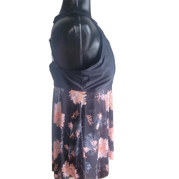 Summer Mae's Black Halter and Floral Mesh Swim Dress 18W - Picture 3 of 6
